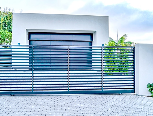 ガレージの画像